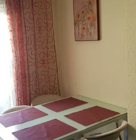 Small And Beautiful *
